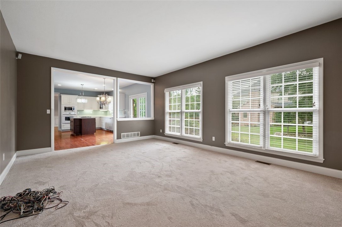 801 Huron Ct