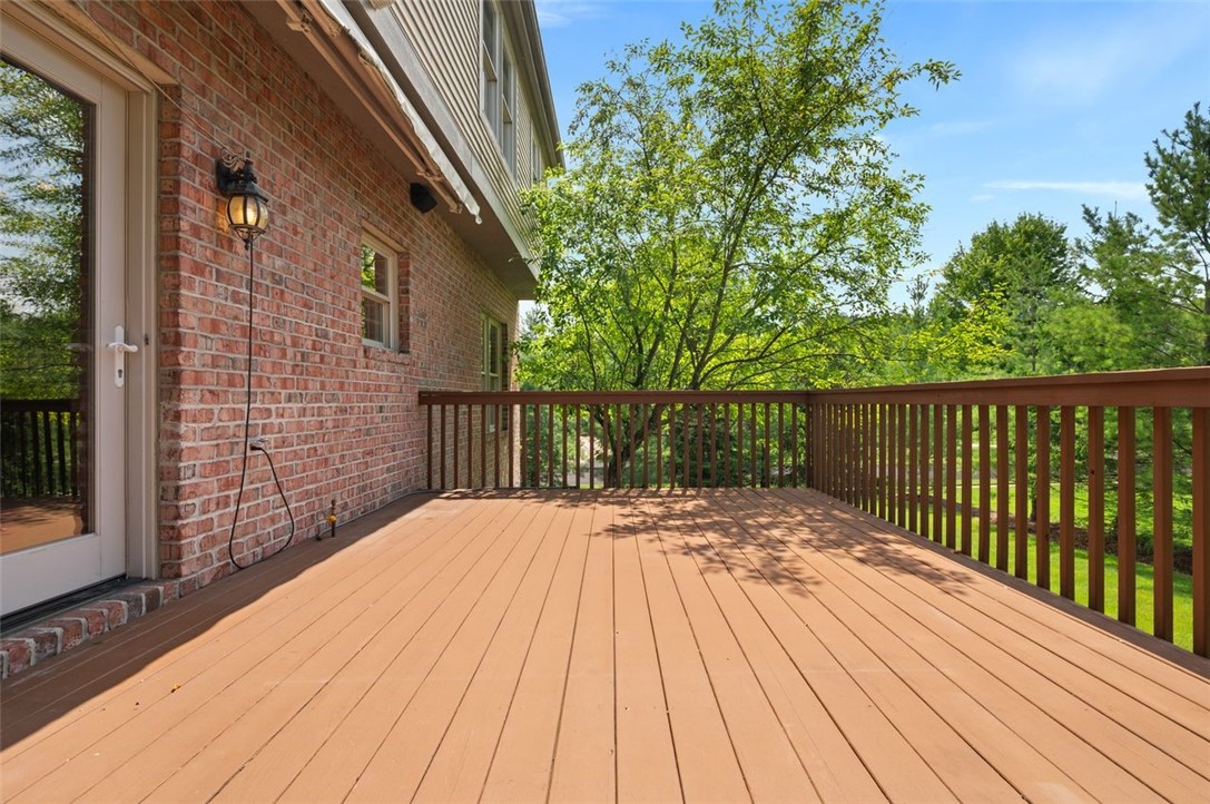 801 Huron Ct