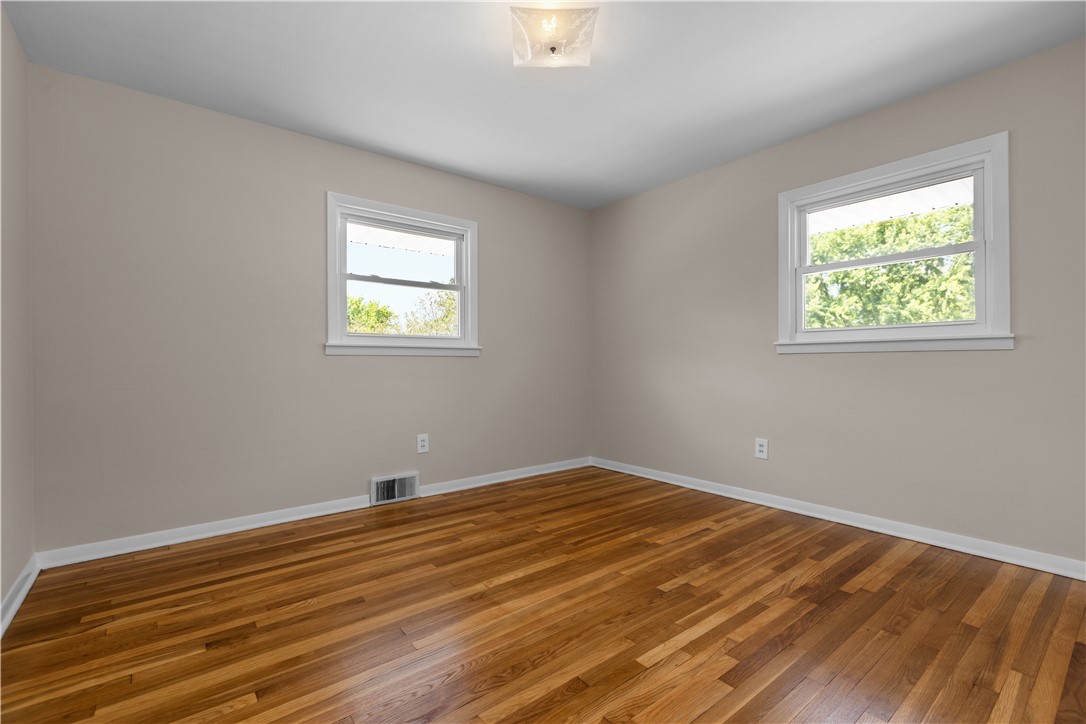 108 Dave St
