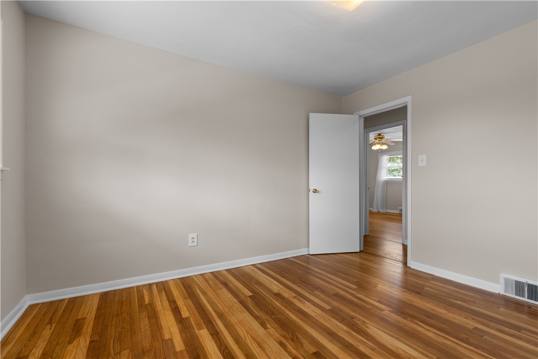 108 Dave St