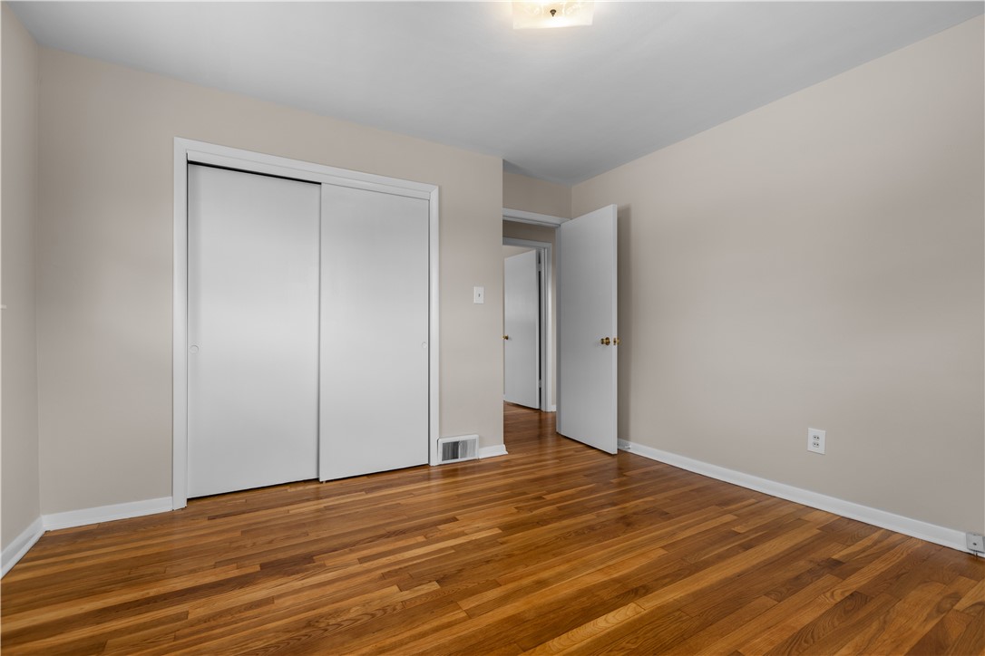108 Dave St