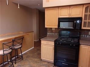 2515 Mount Troy Rd