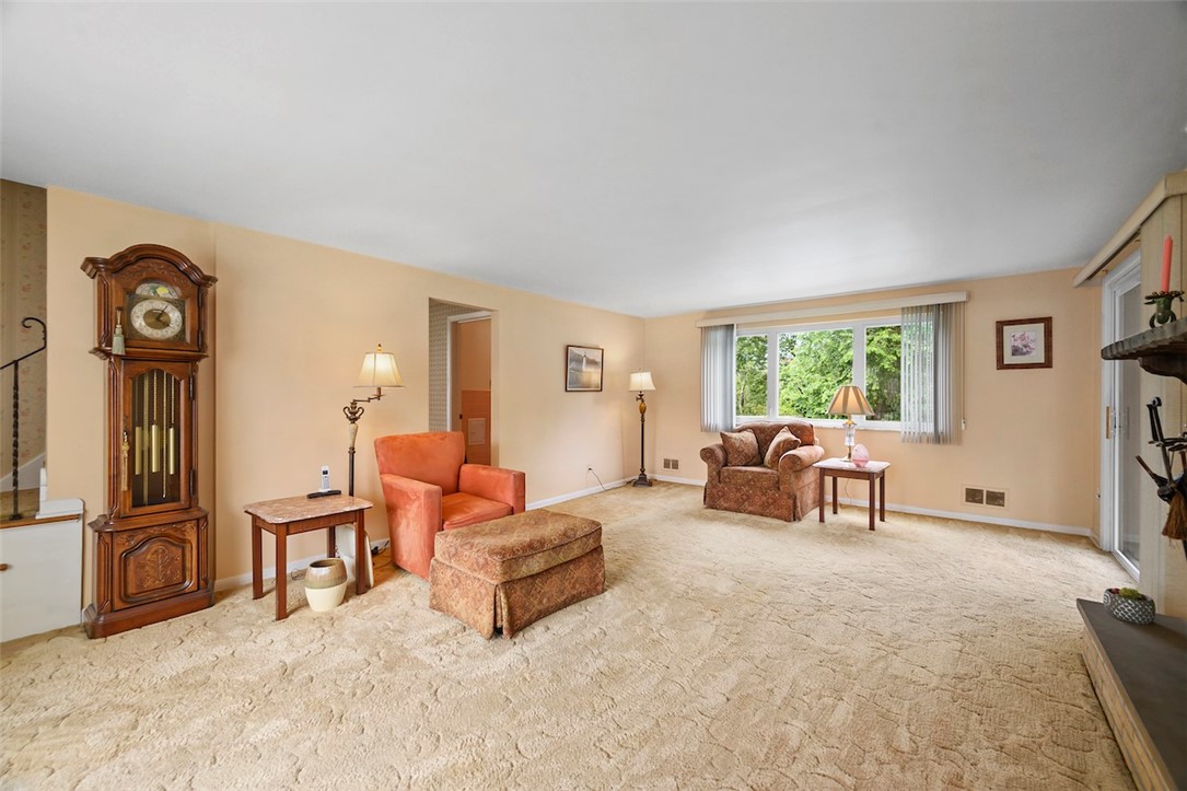 407 Laurel Hill Rd
