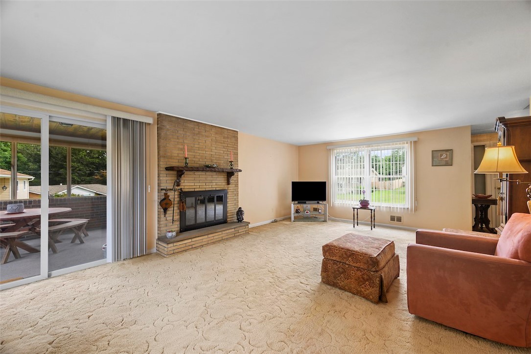 407 Laurel Hill Rd