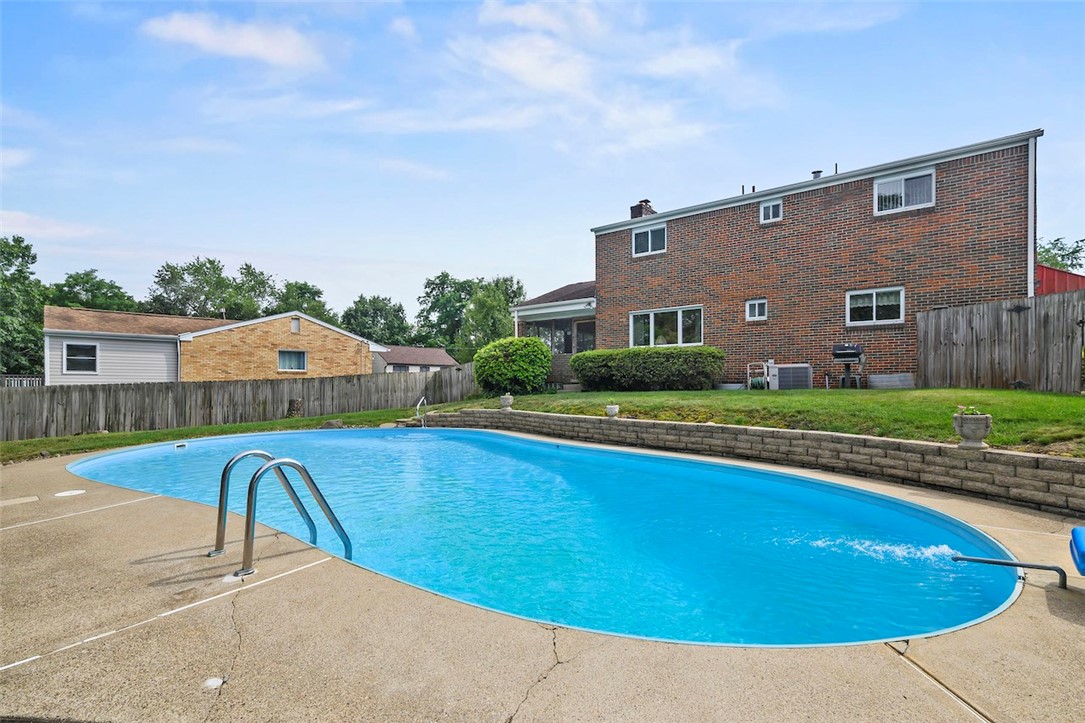 407 Laurel Hill Rd