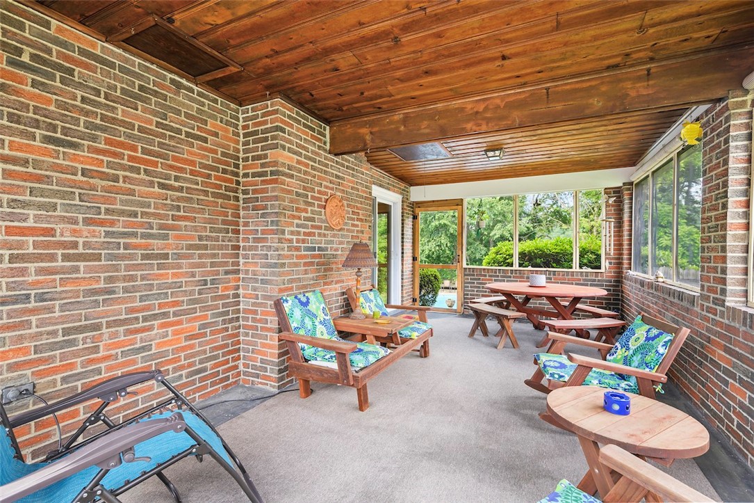 407 Laurel Hill Rd