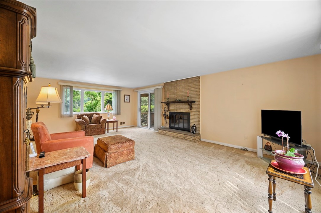 407 Laurel Hill Rd