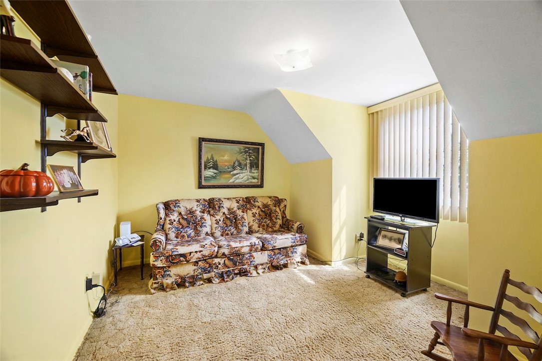 407 Laurel Hill Rd