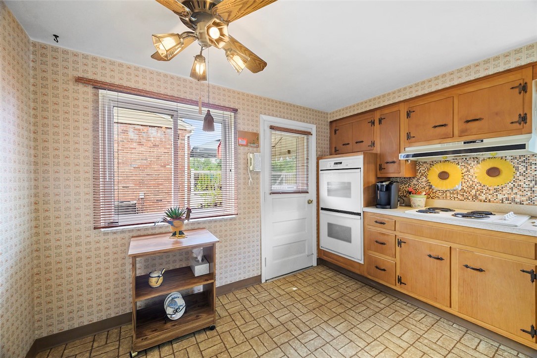 407 Laurel Hill Rd