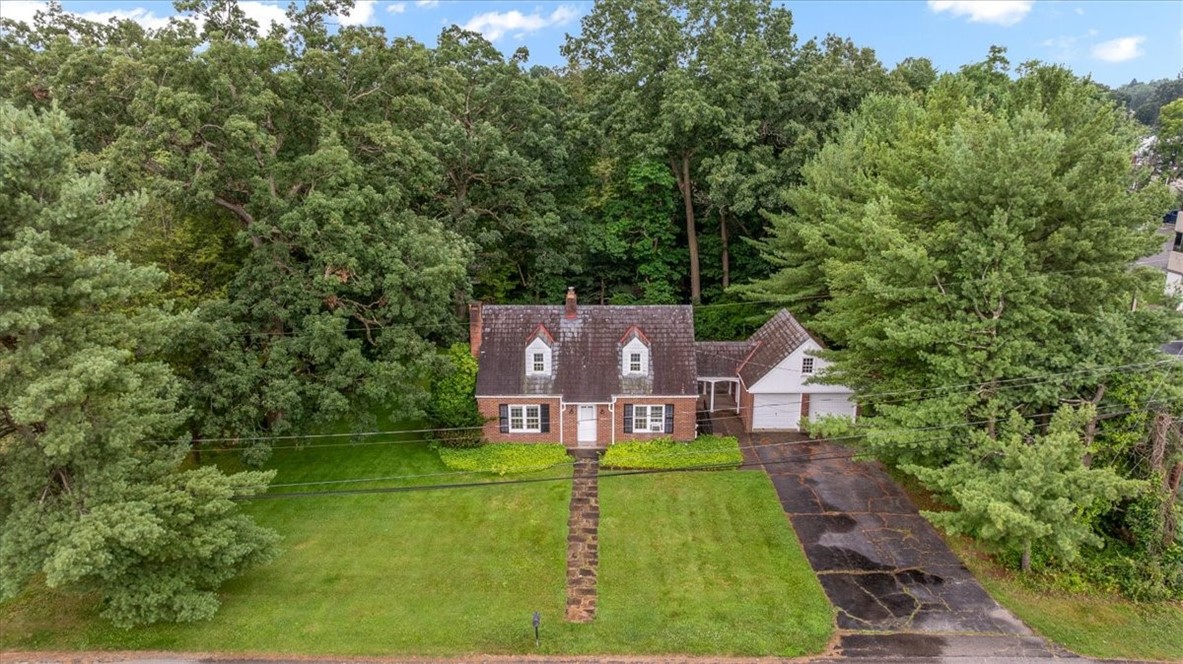 200 Crestmont Rd