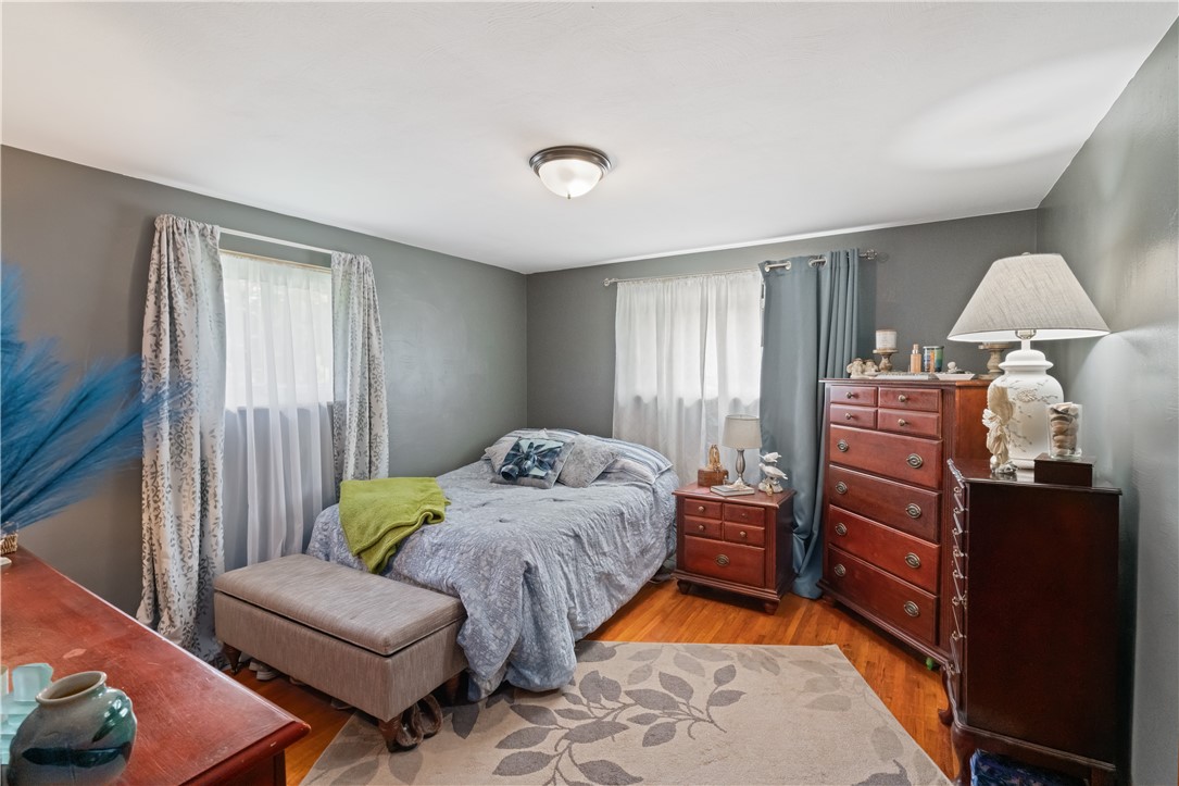 402 Sandy Hill Rd