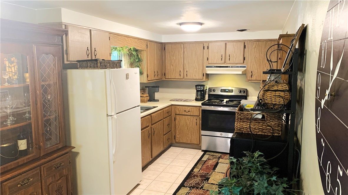 402 Sandy Hill Rd