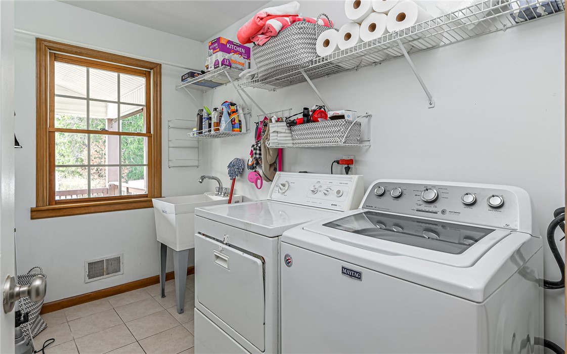 116 Weybridge Rd