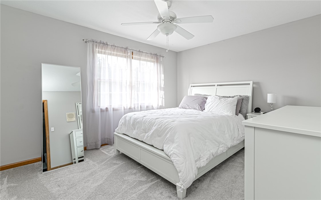 116 Weybridge Rd