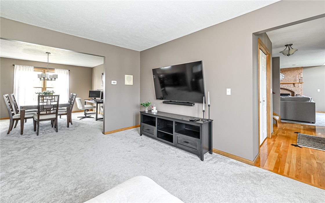 116 Weybridge Rd