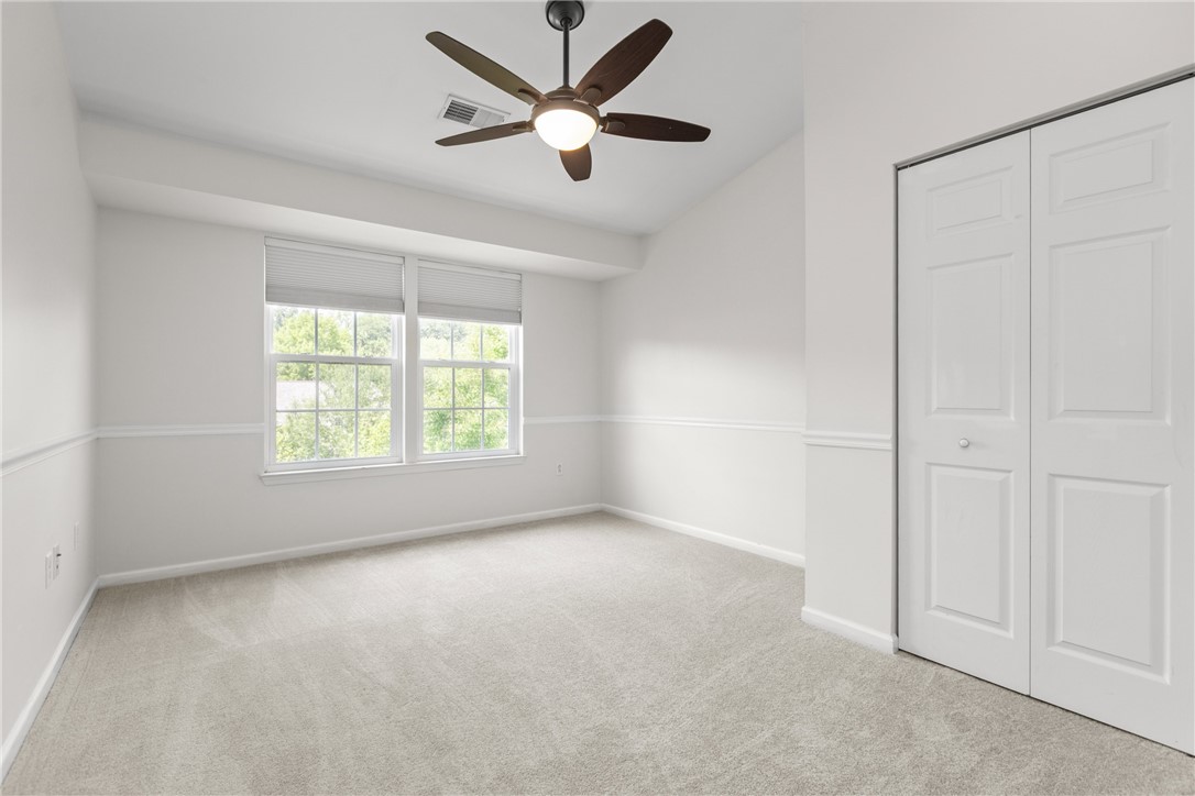 106 Broadstone Dr