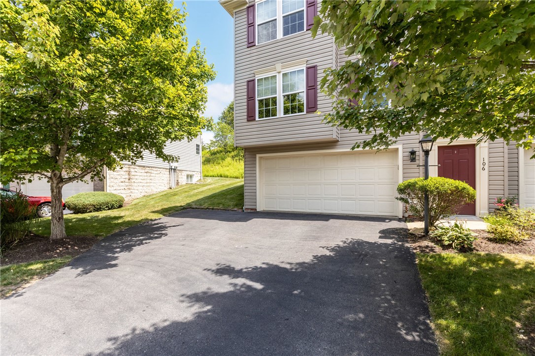 106 Broadstone Dr
