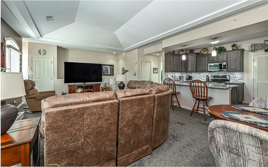 208 Adams Pointe Blvd 6