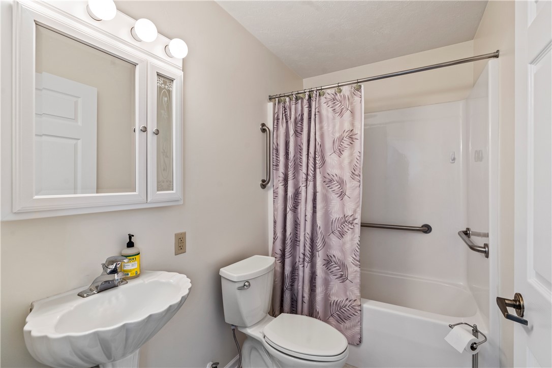 252 Huckleberry Ct