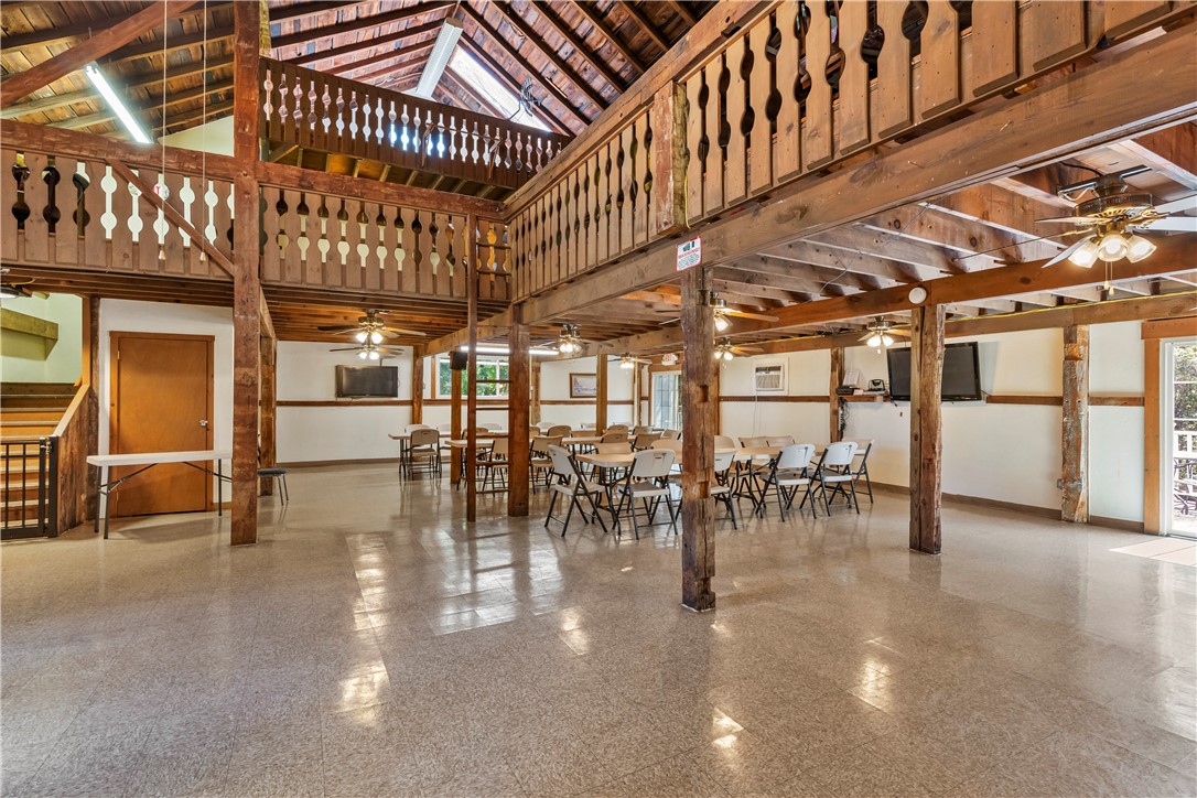 252 Huckleberry Ct