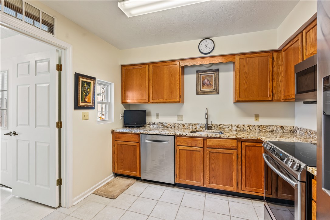 252 Huckleberry Ct