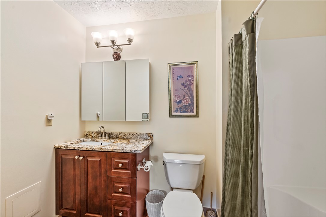 252 Huckleberry Ct