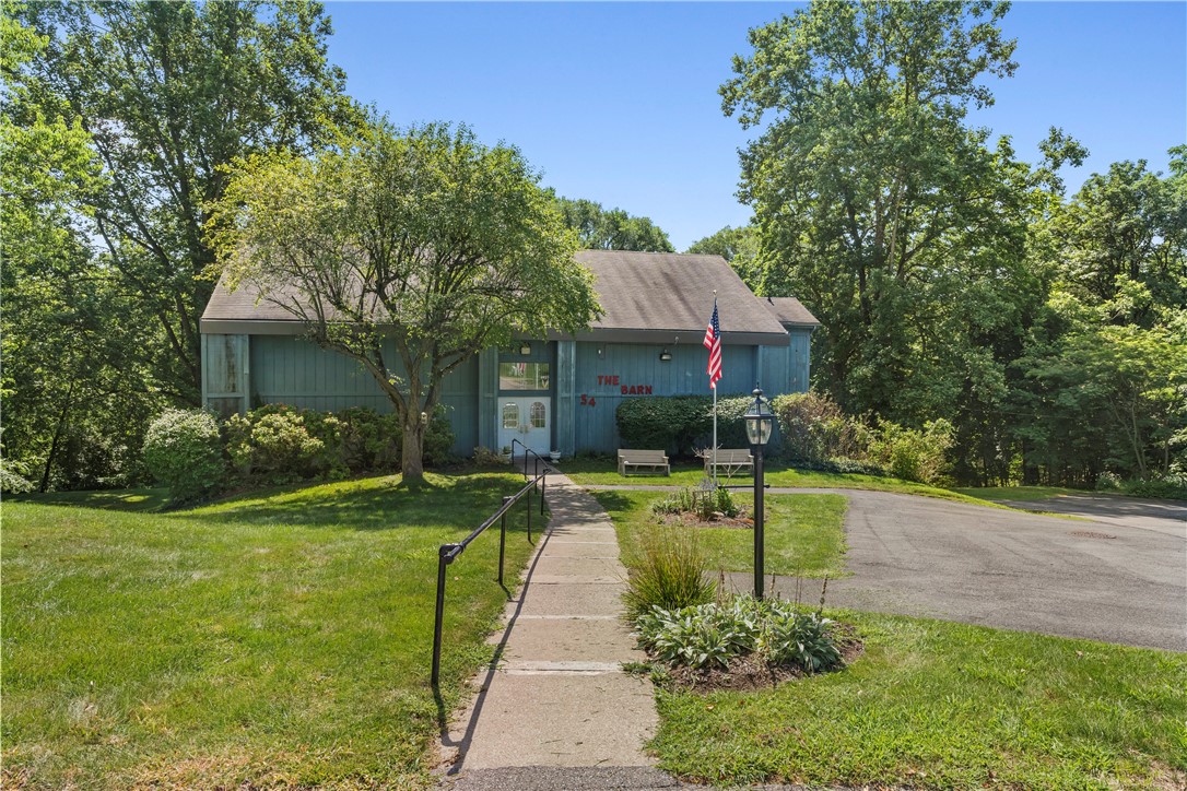 252 Huckleberry Ct