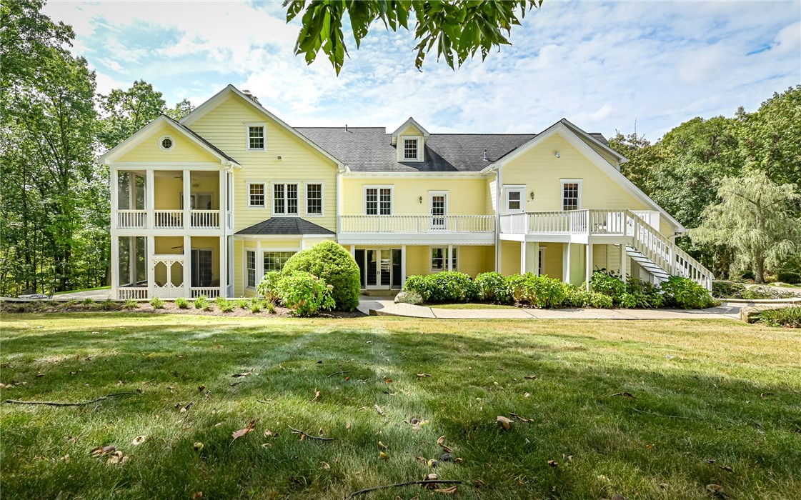 161 Pine Hill Way