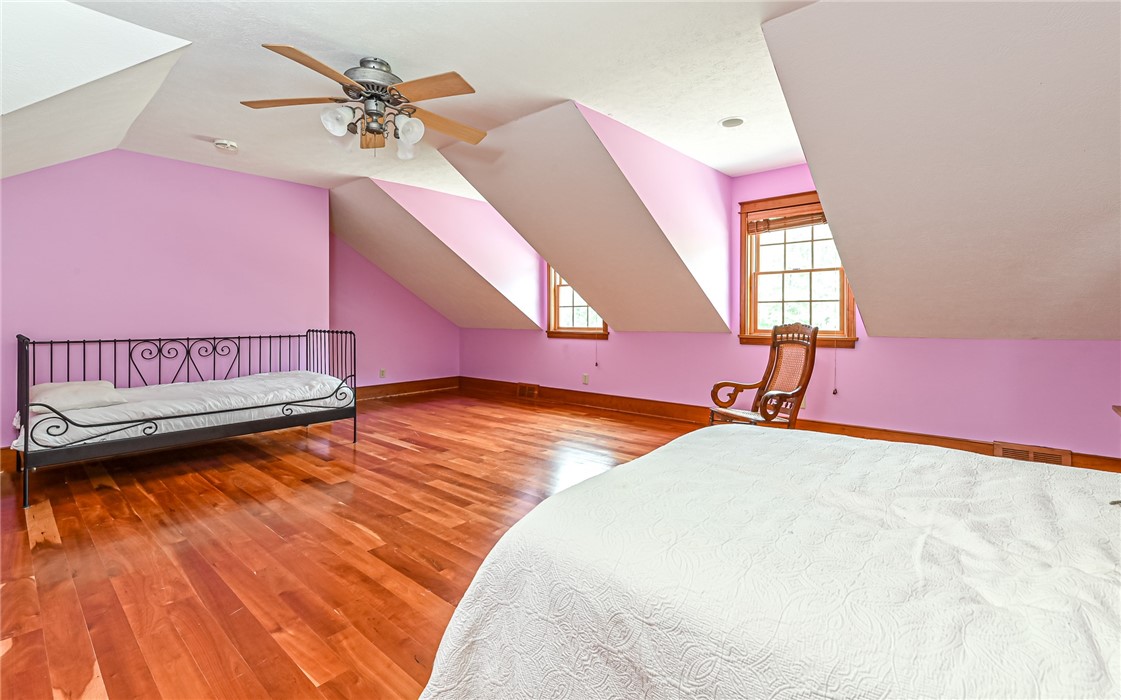 161 Pine Hill Way