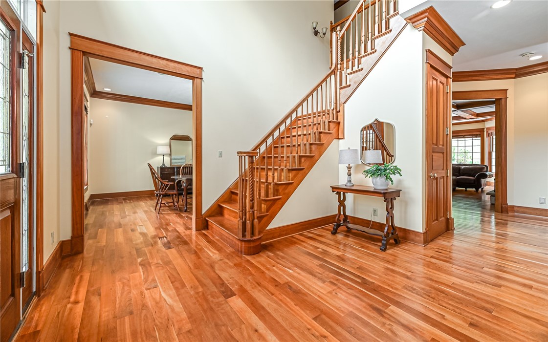 161 Pine Hill Way