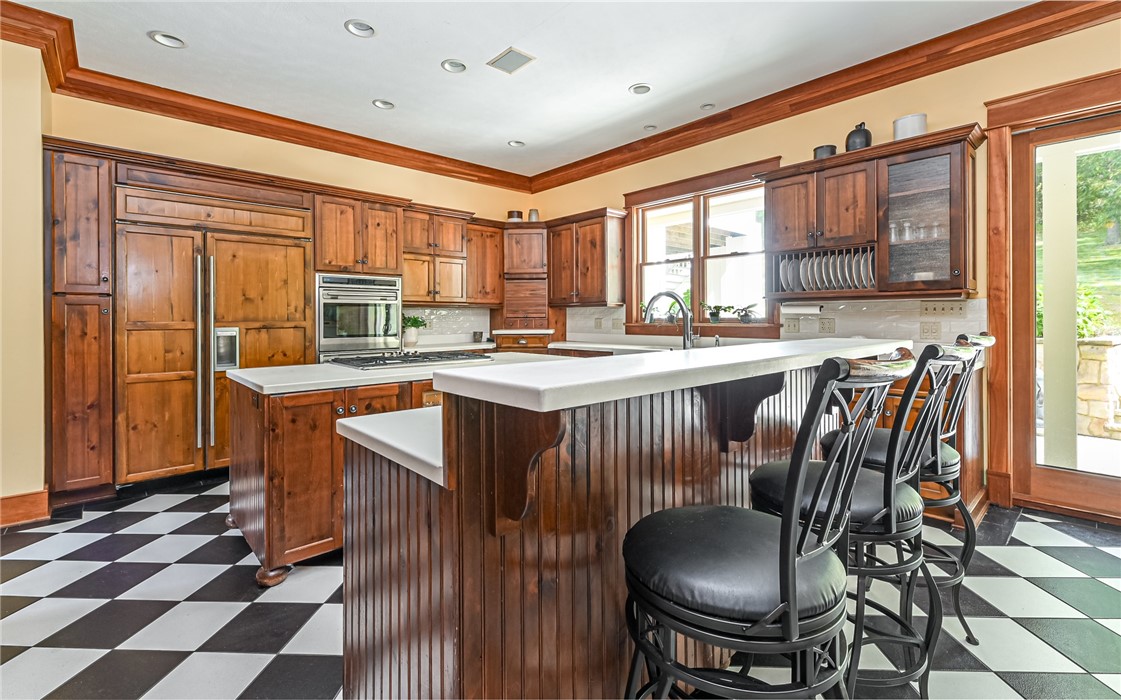 161 Pine Hill Way