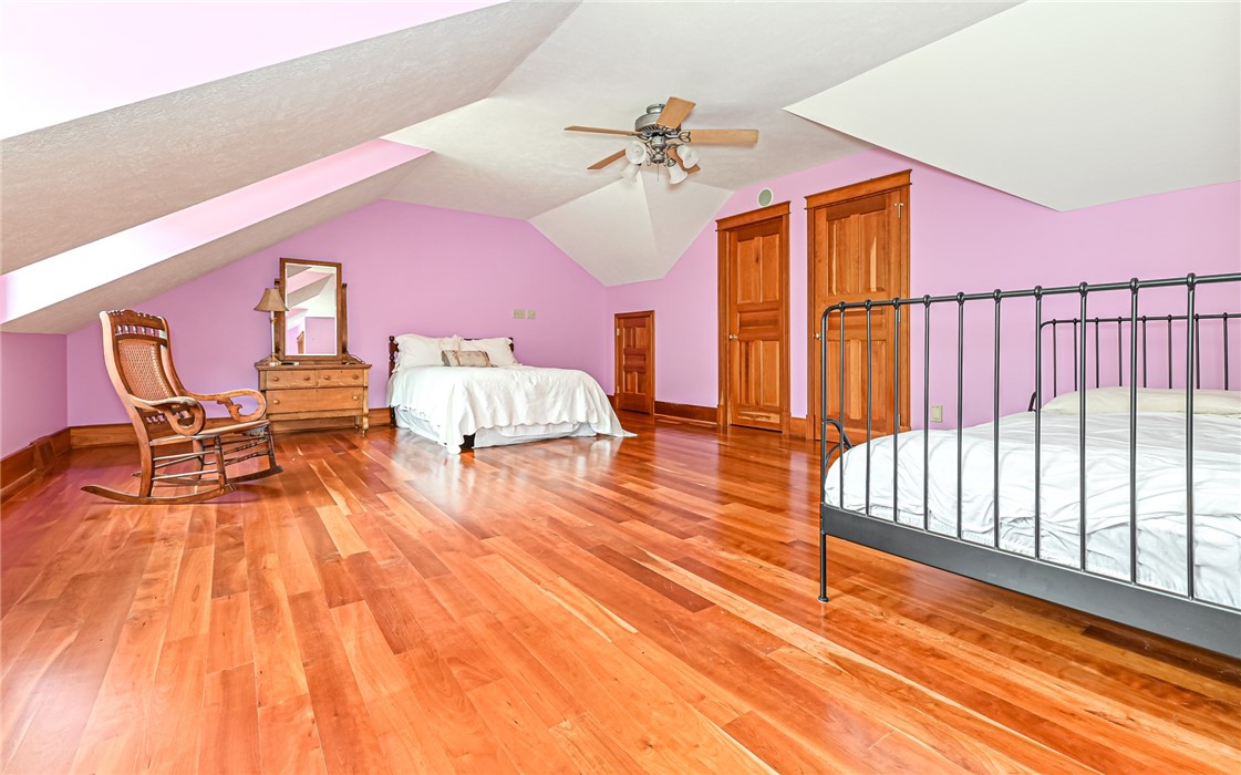 161 Pine Hill Way