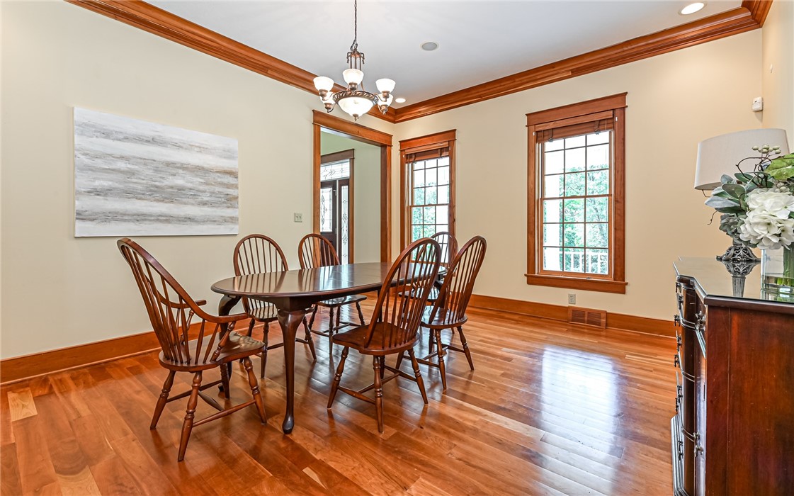 161 Pine Hill Way