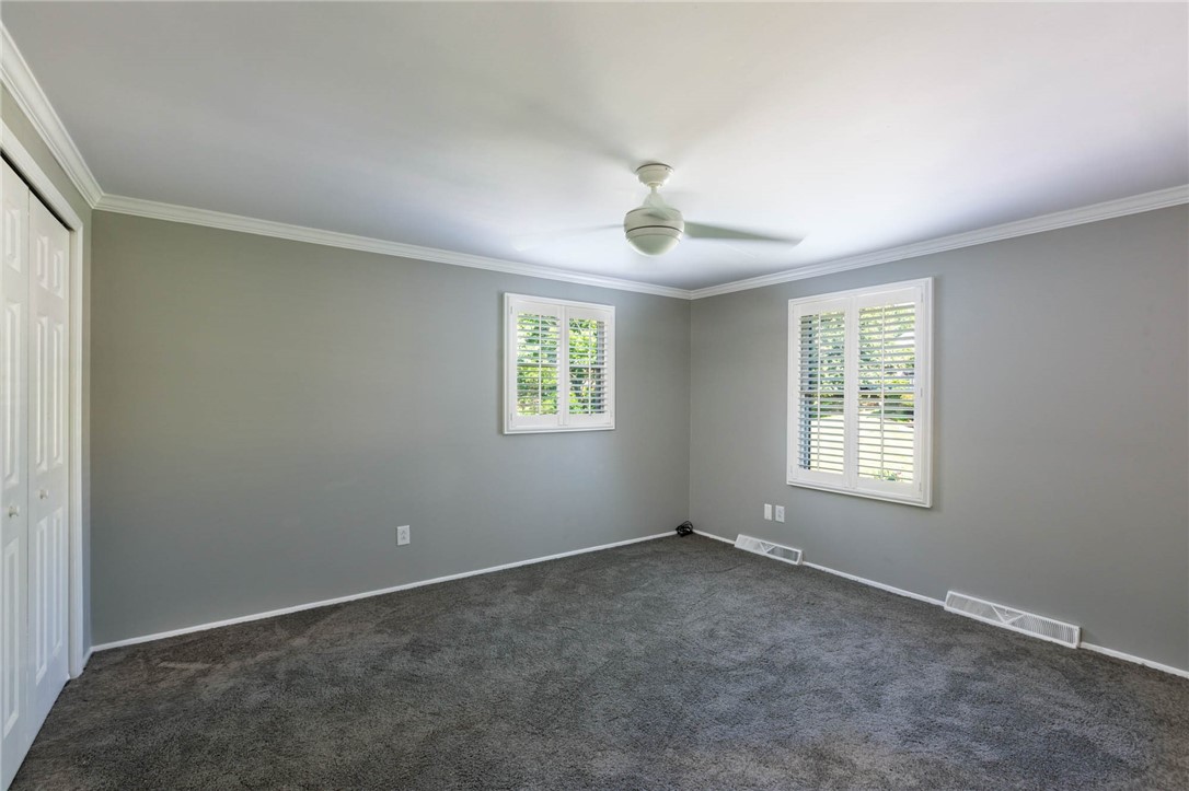 1910 Overland Ct