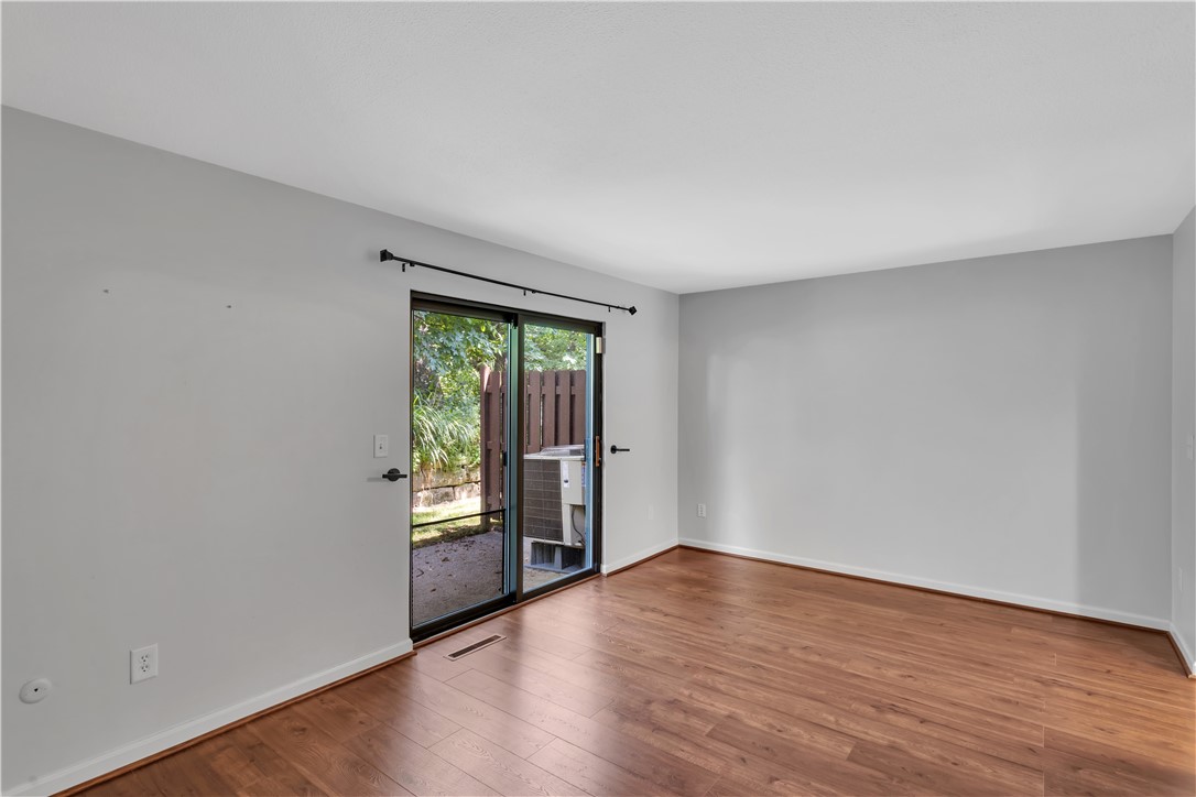 337 Woodbridge Dr