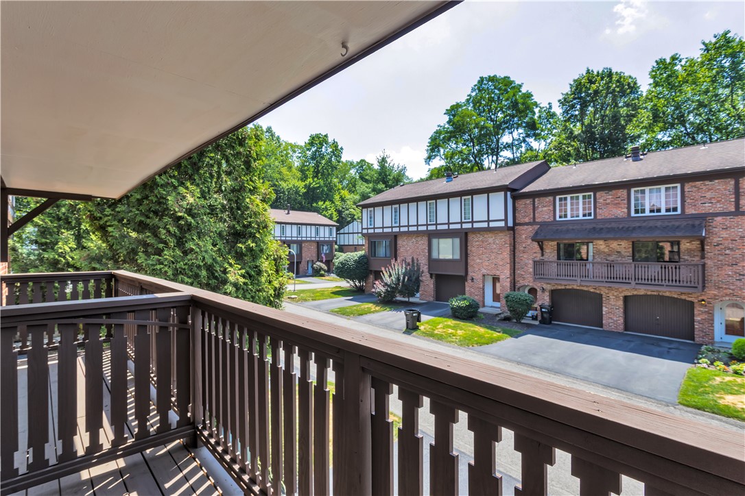 337 Woodbridge Dr