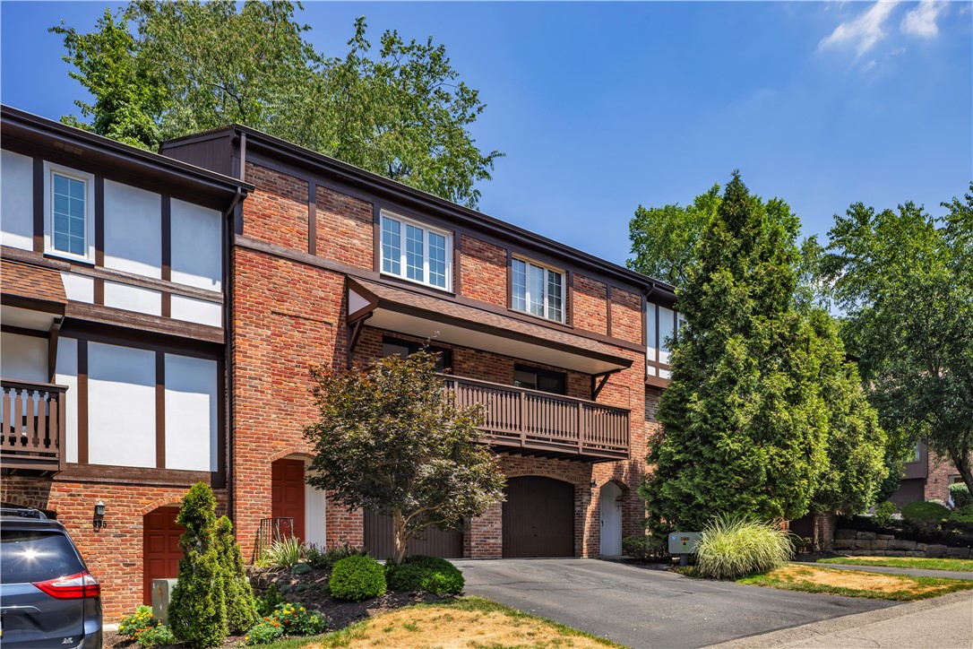 337 Woodbridge Dr