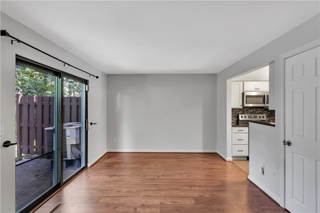 337 Woodbridge Dr