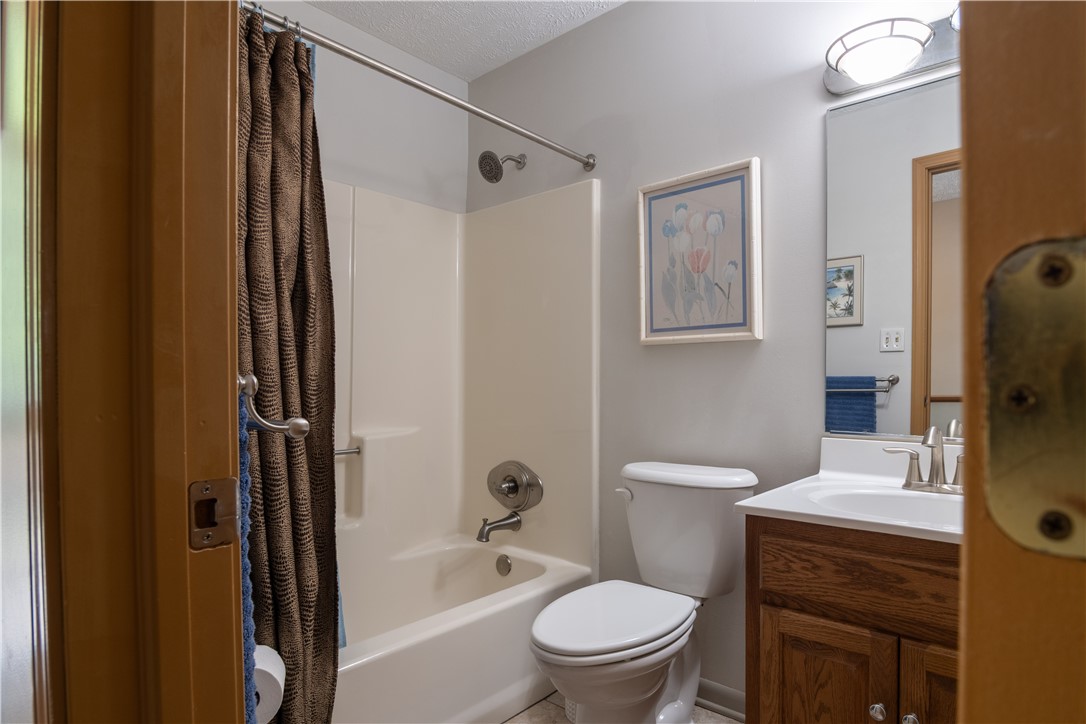 1404 Timberglen Dr