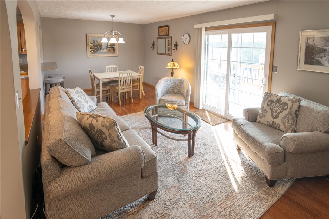 1404 Timberglen Dr