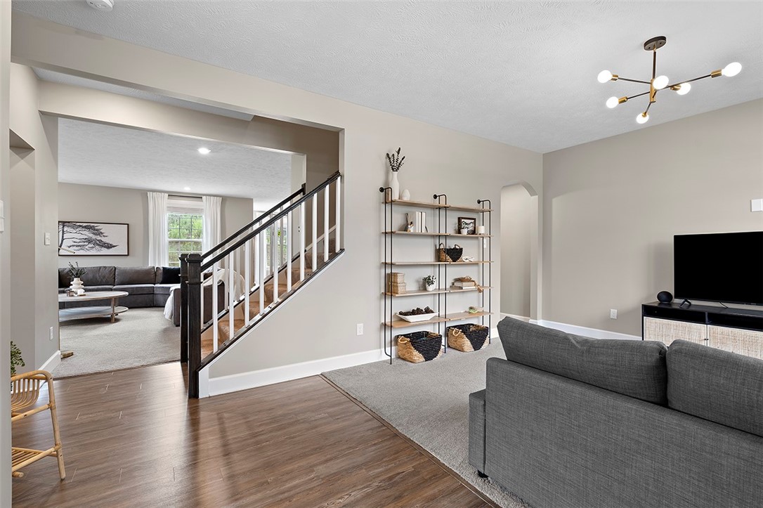 337 Juniper Way