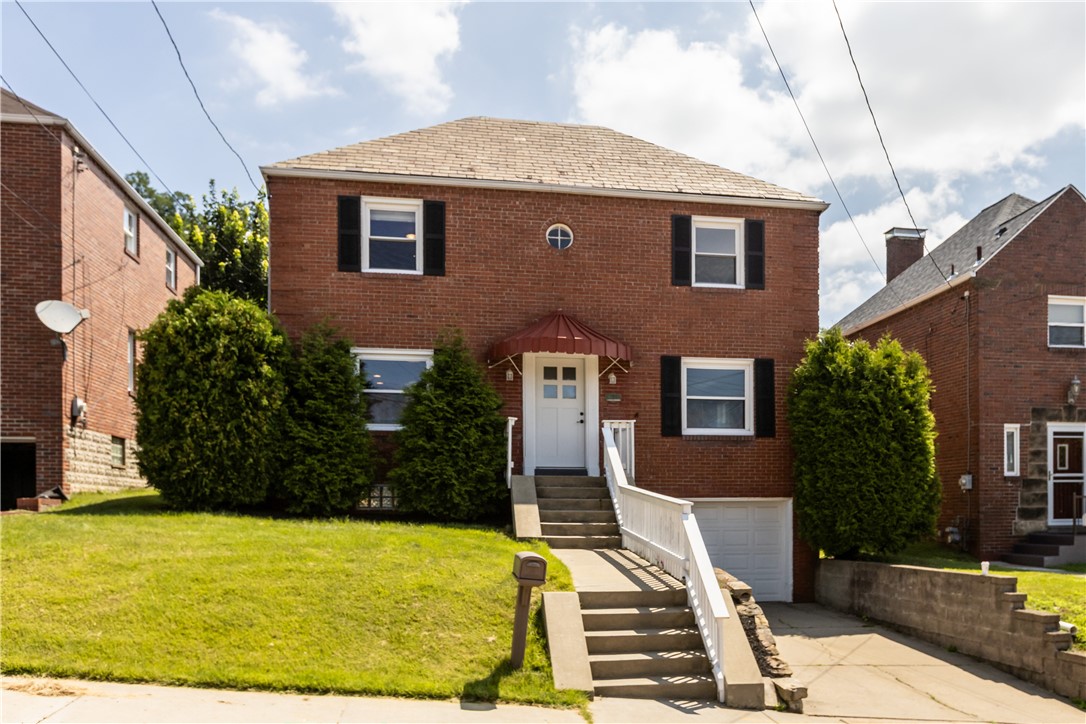 2153 Walton Ave