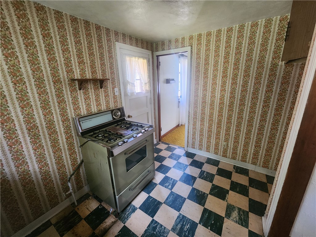 3337 Kaufmann Ave