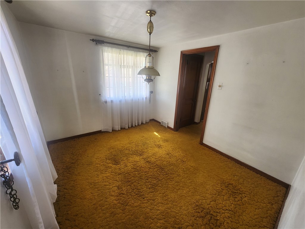 3337 Kaufmann Ave
