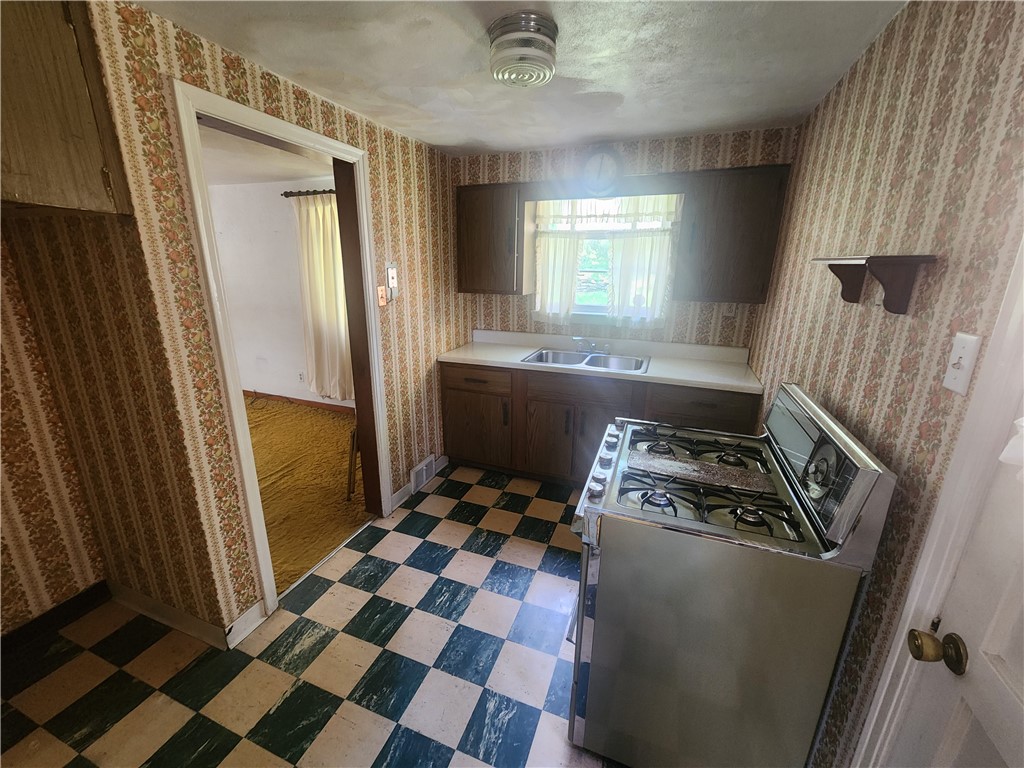 3337 Kaufmann Ave