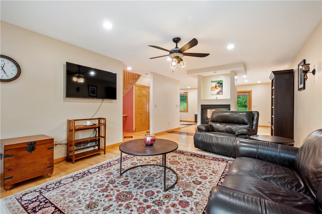 525 Main Blvd