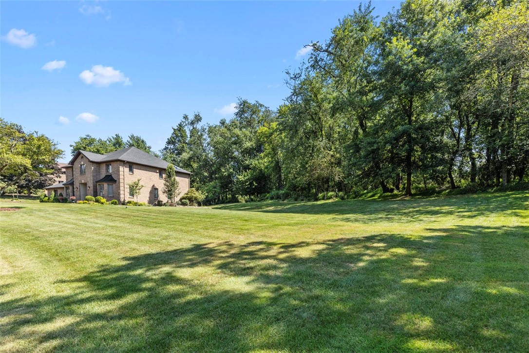 4566 DOGWOOD DR