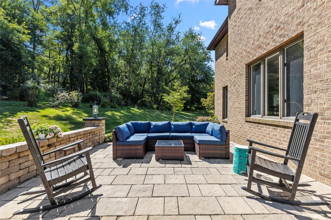 4566 DOGWOOD DR
