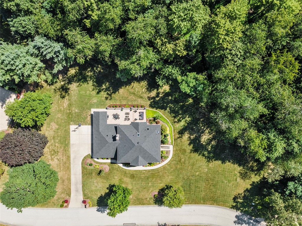 4566 DOGWOOD DR