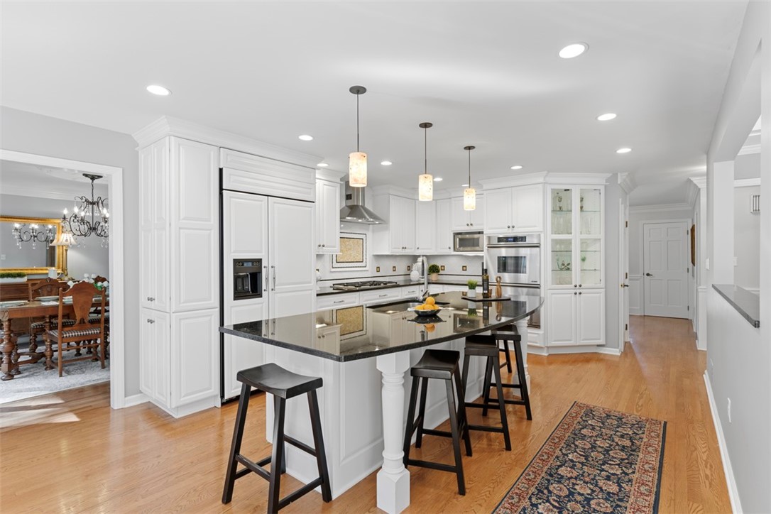 4566 DOGWOOD DR